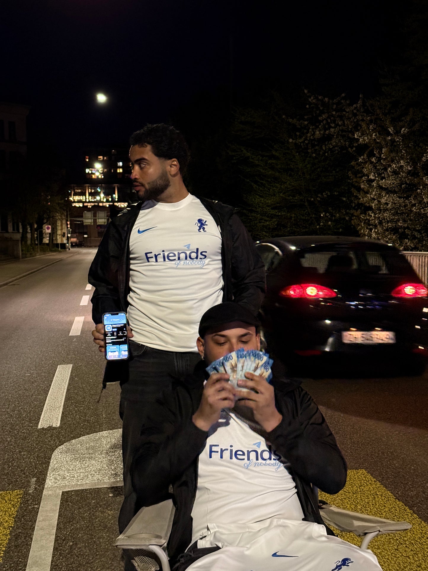 Friends of nobody Trikot "Plug"