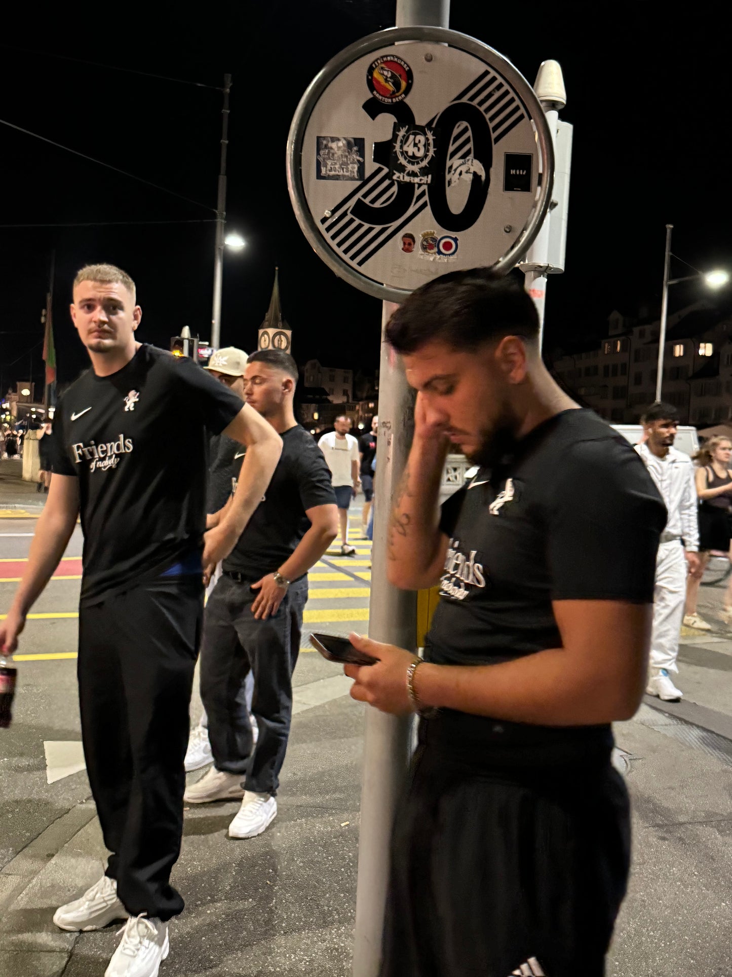 Friends of nobody Trikot "on the come up"